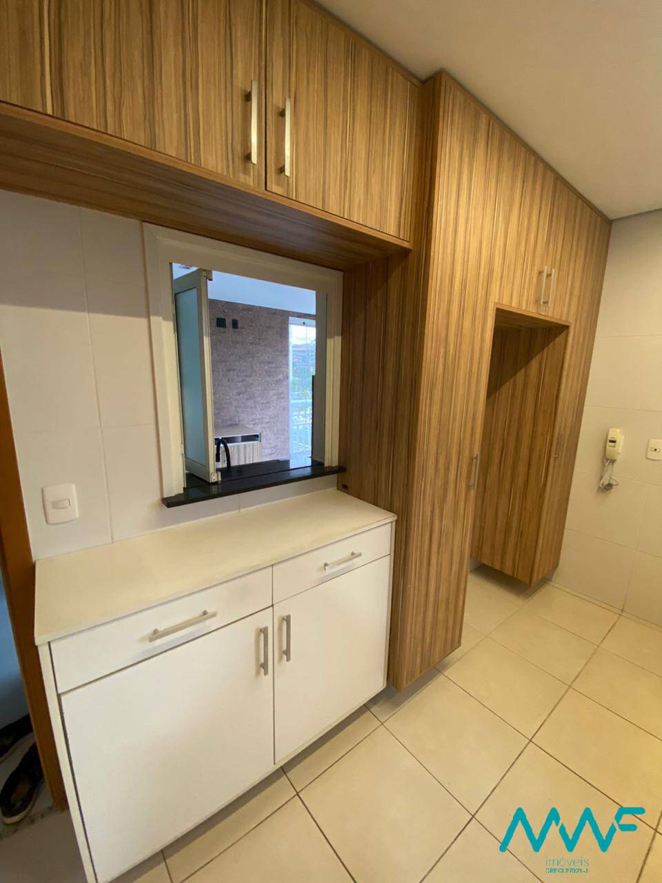 Apartamento à venda com 3 quartos, 123m² - Foto 8