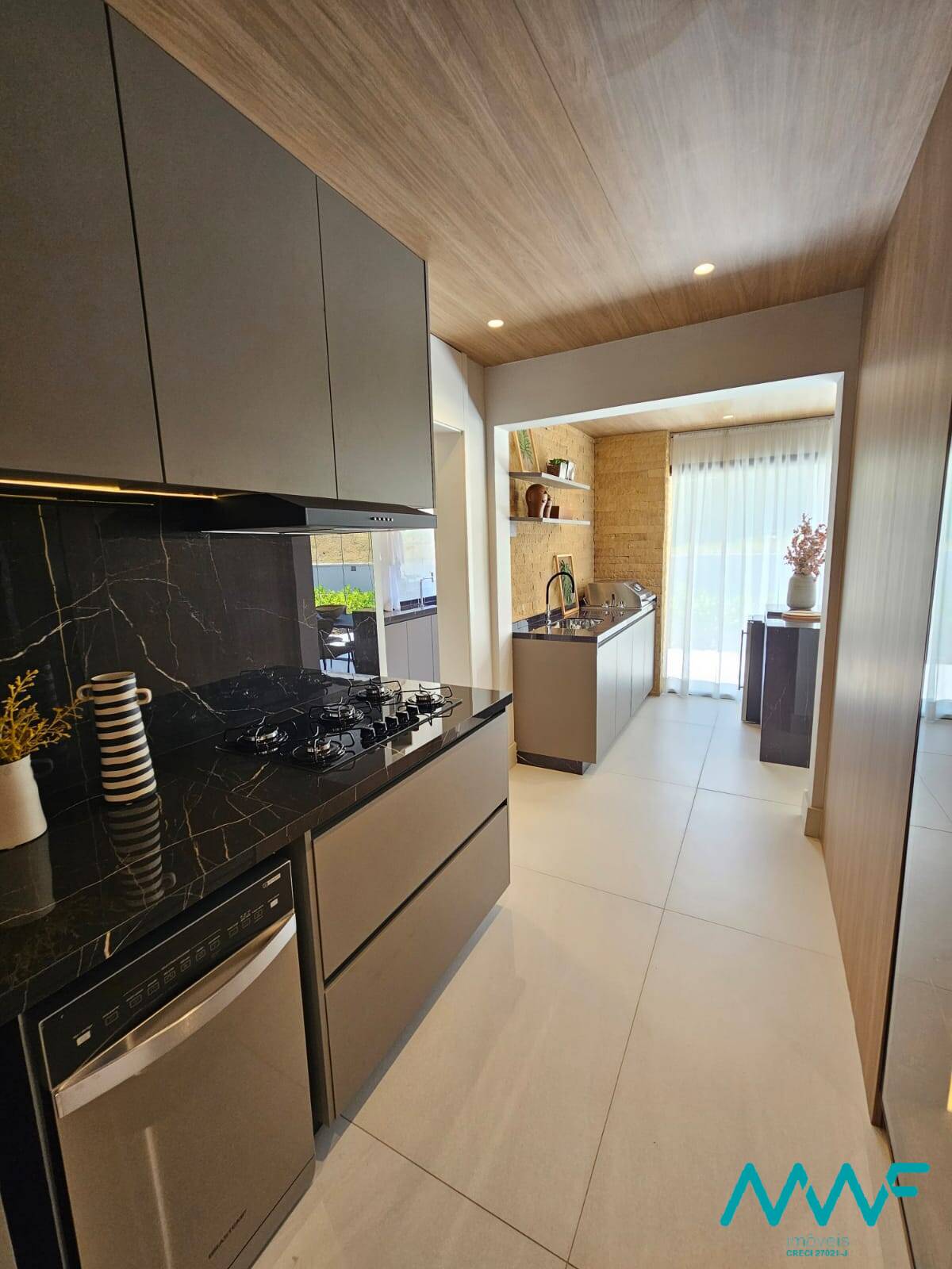 Apartamento à venda com 4 quartos, 125m² - Foto 9