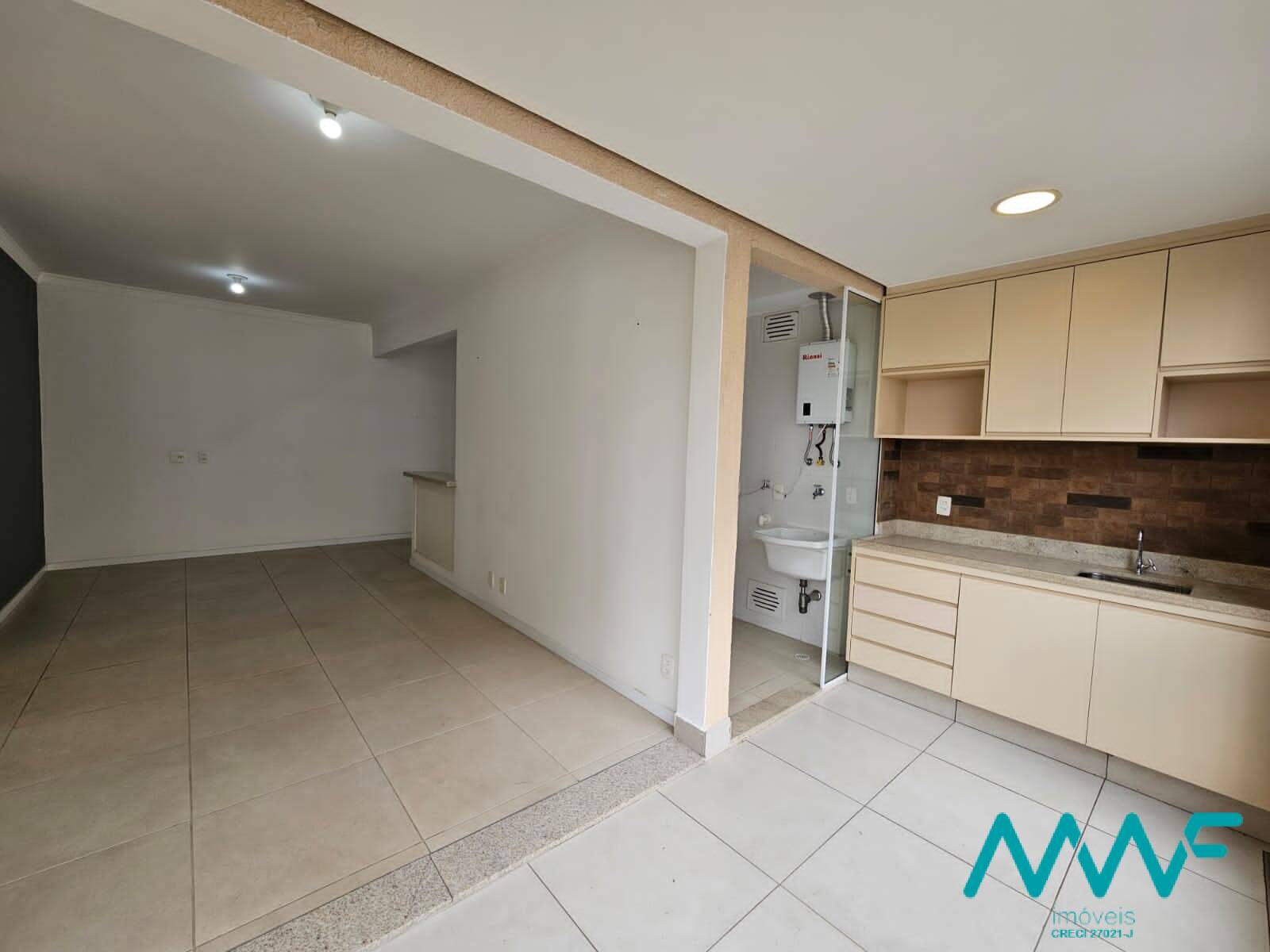 Apartamento à venda com 2 quartos, 81m² - Foto 4