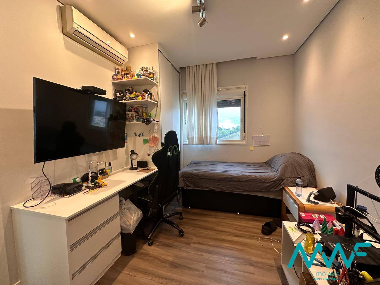 Apartamento à venda com 3 quartos, 133m² - Foto 11