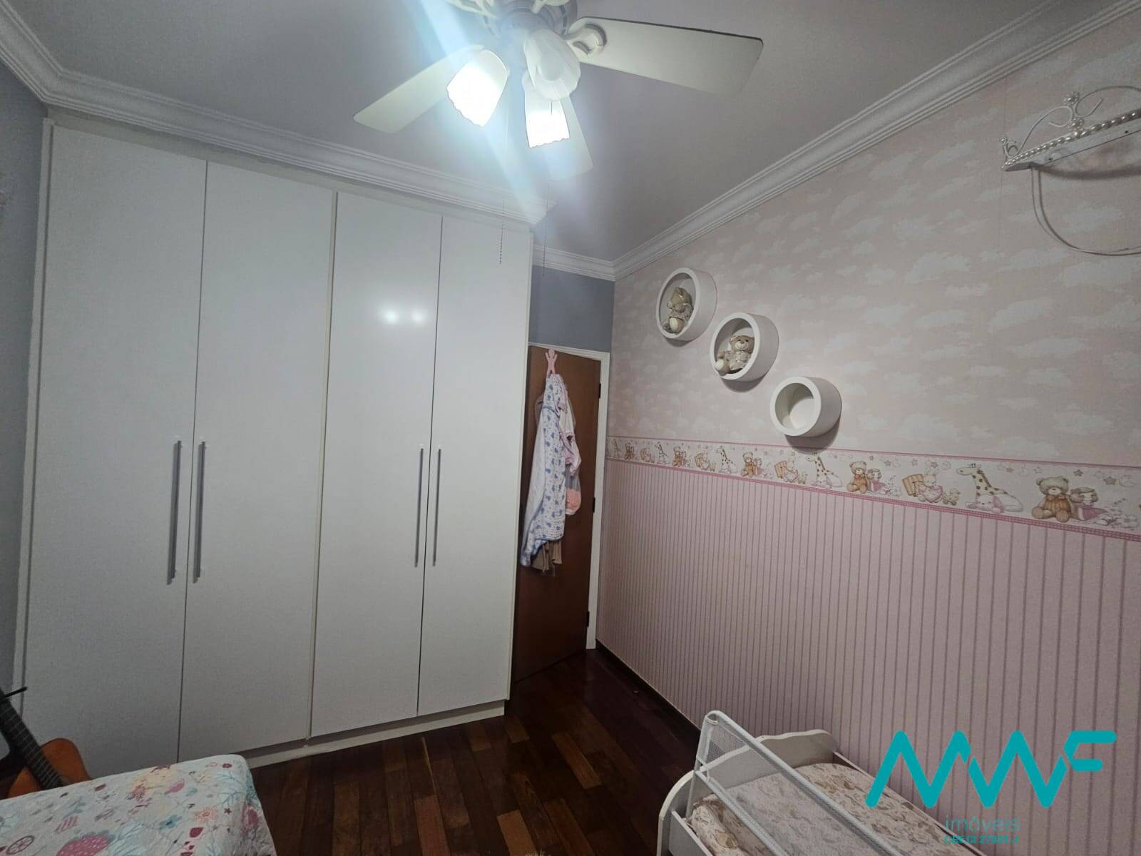 Apartamento à venda com 3 quartos, 86m² - Foto 11