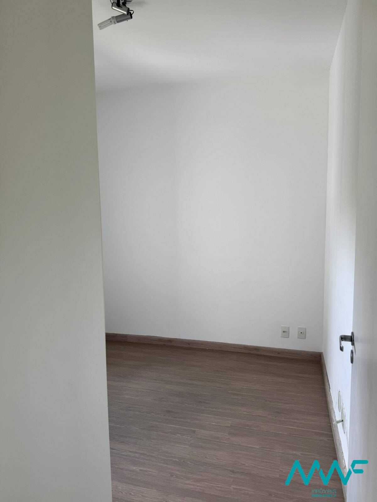 Apartamento para alugar com 3 quartos, 132m² - Foto 13