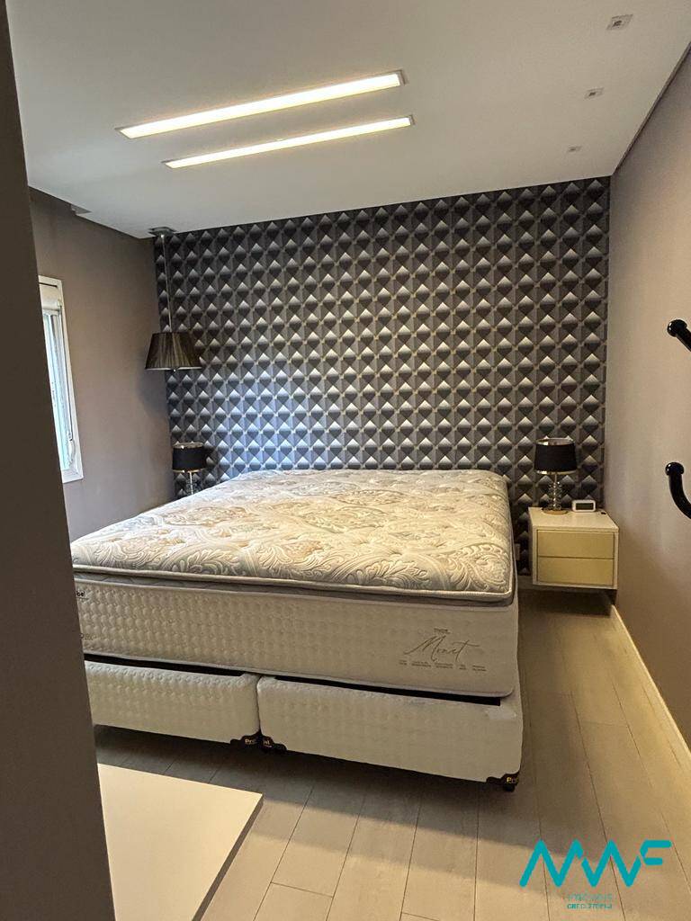 Apartamento para alugar com 3 quartos, 158m² - Foto 13