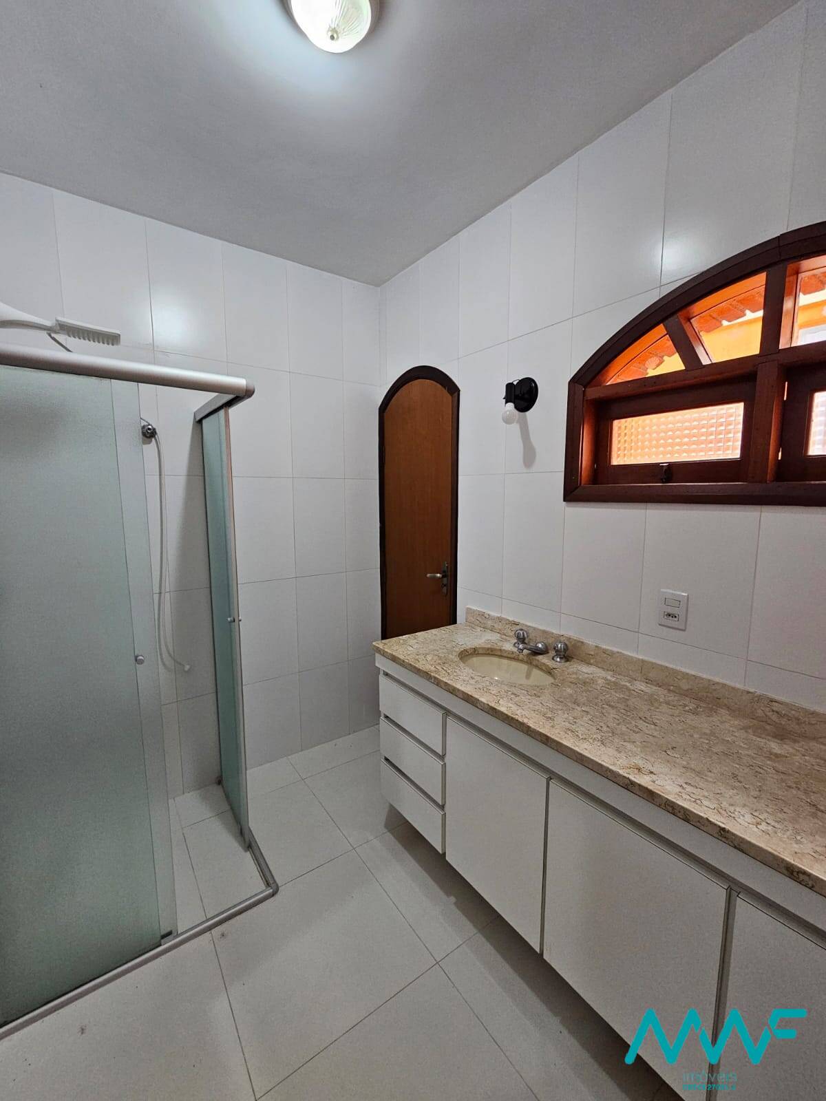 Casa de Condomínio à venda com 3 quartos, 245m² - Foto 25