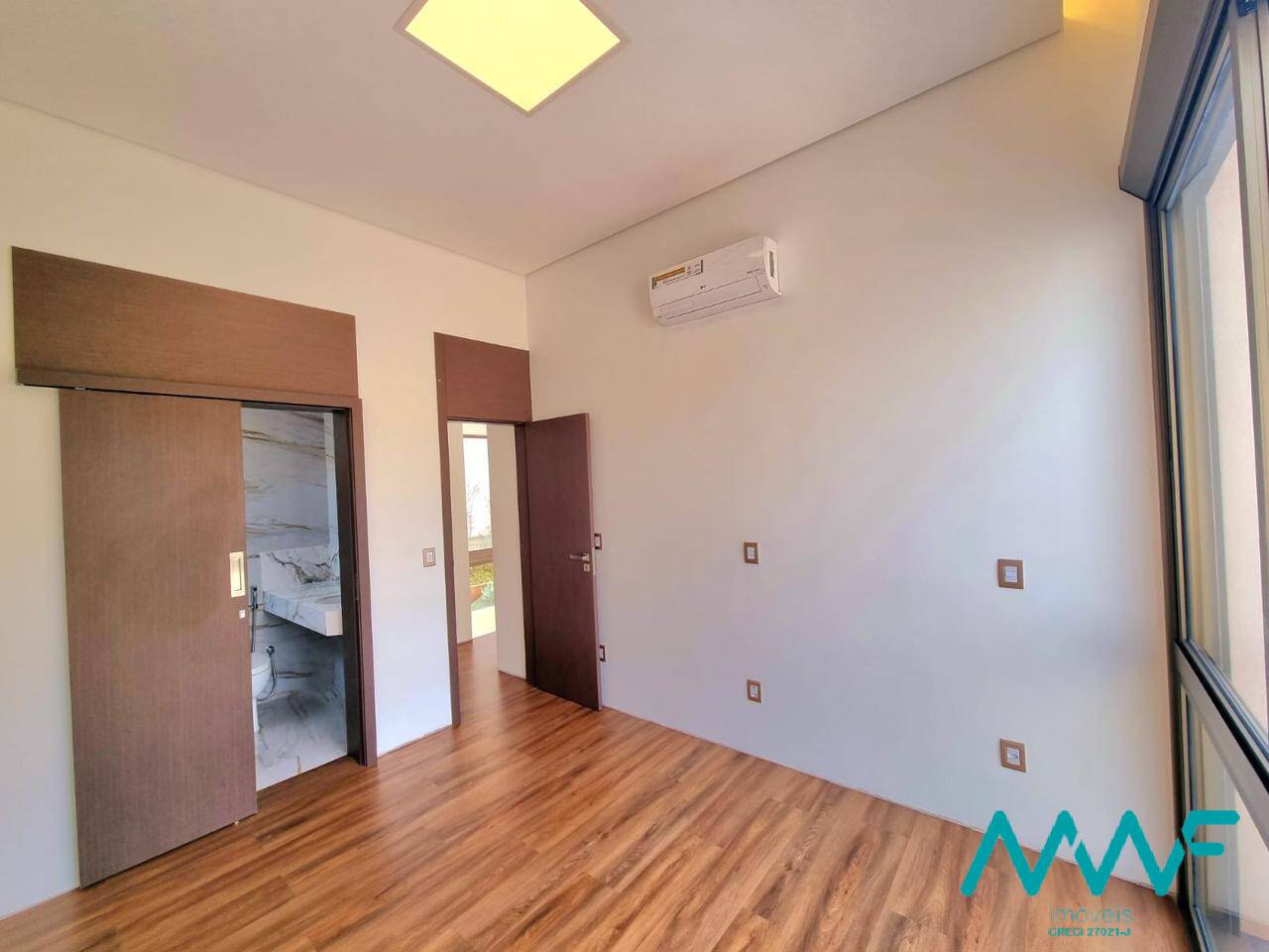 Casa de Condomínio à venda com 4 quartos, 420m² - Foto 16