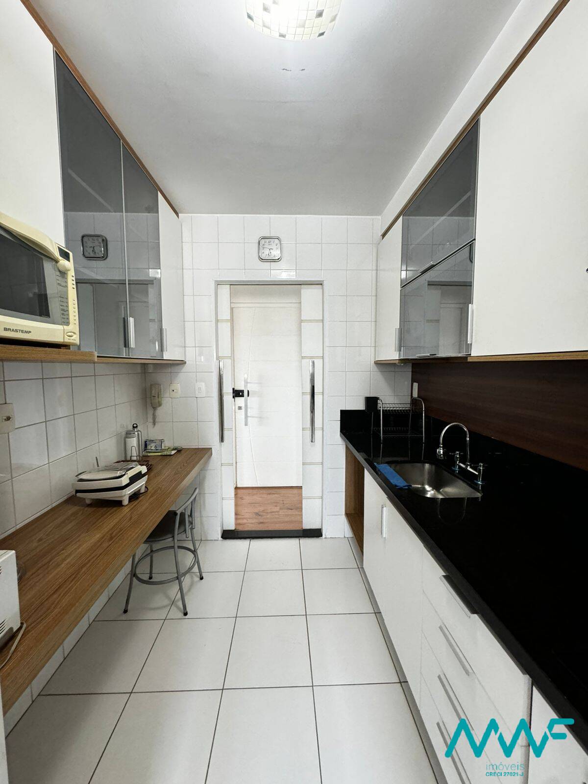 Apartamento à venda com 3 quartos, 110m² - Foto 3