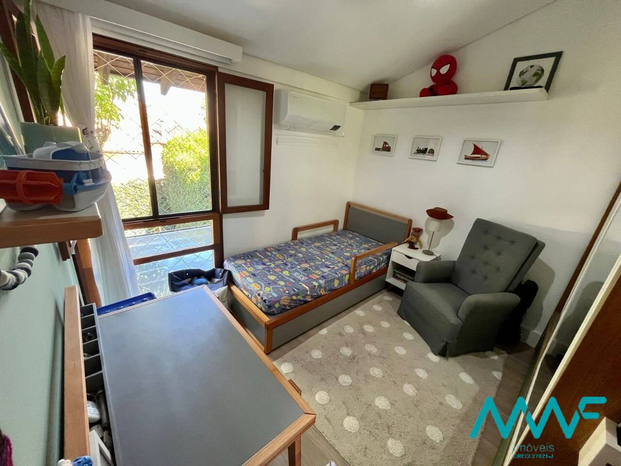 Casa de Condomínio à venda com 3 quartos, 176m² - Foto 10