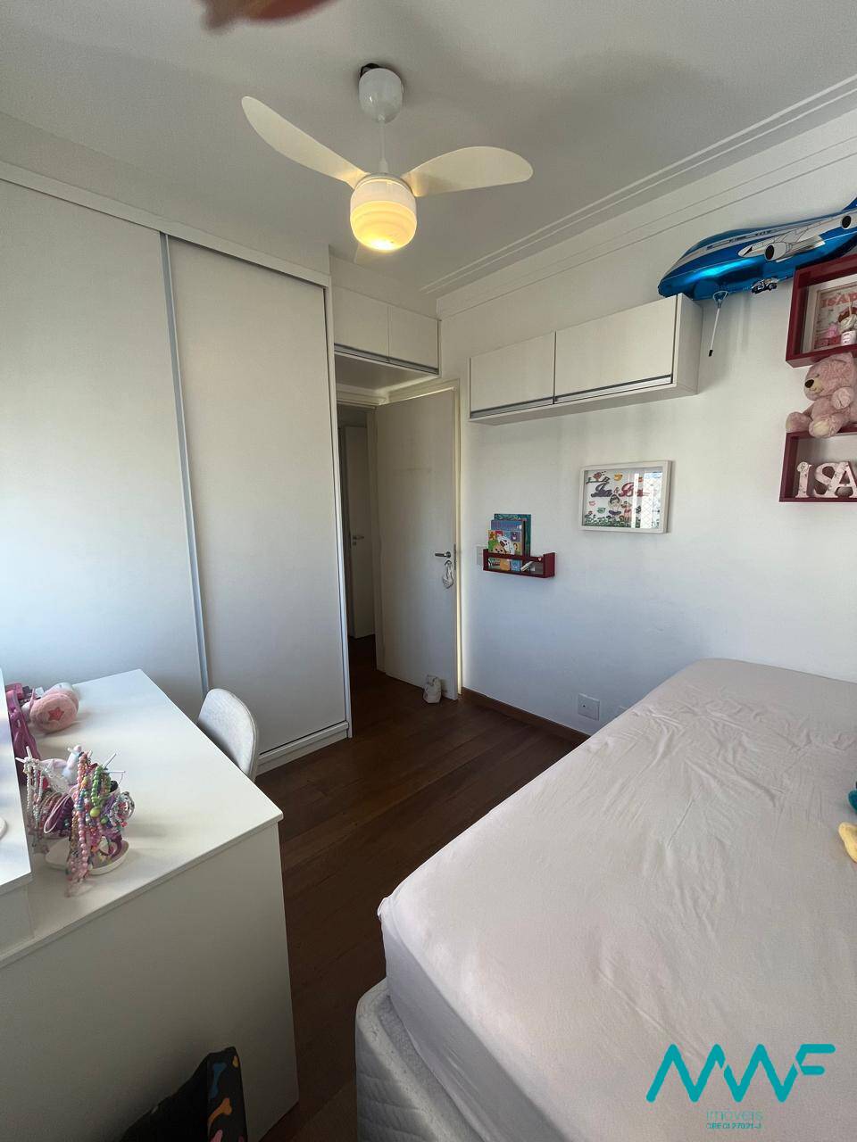 Apartamento à venda com 3 quartos, 132m² - Foto 9