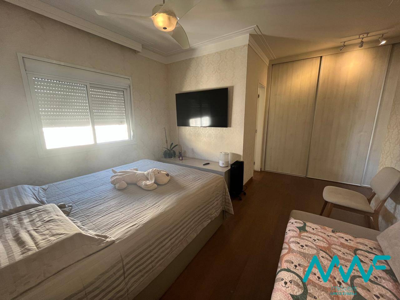 Apartamento à venda com 3 quartos, 132m² - Foto 8