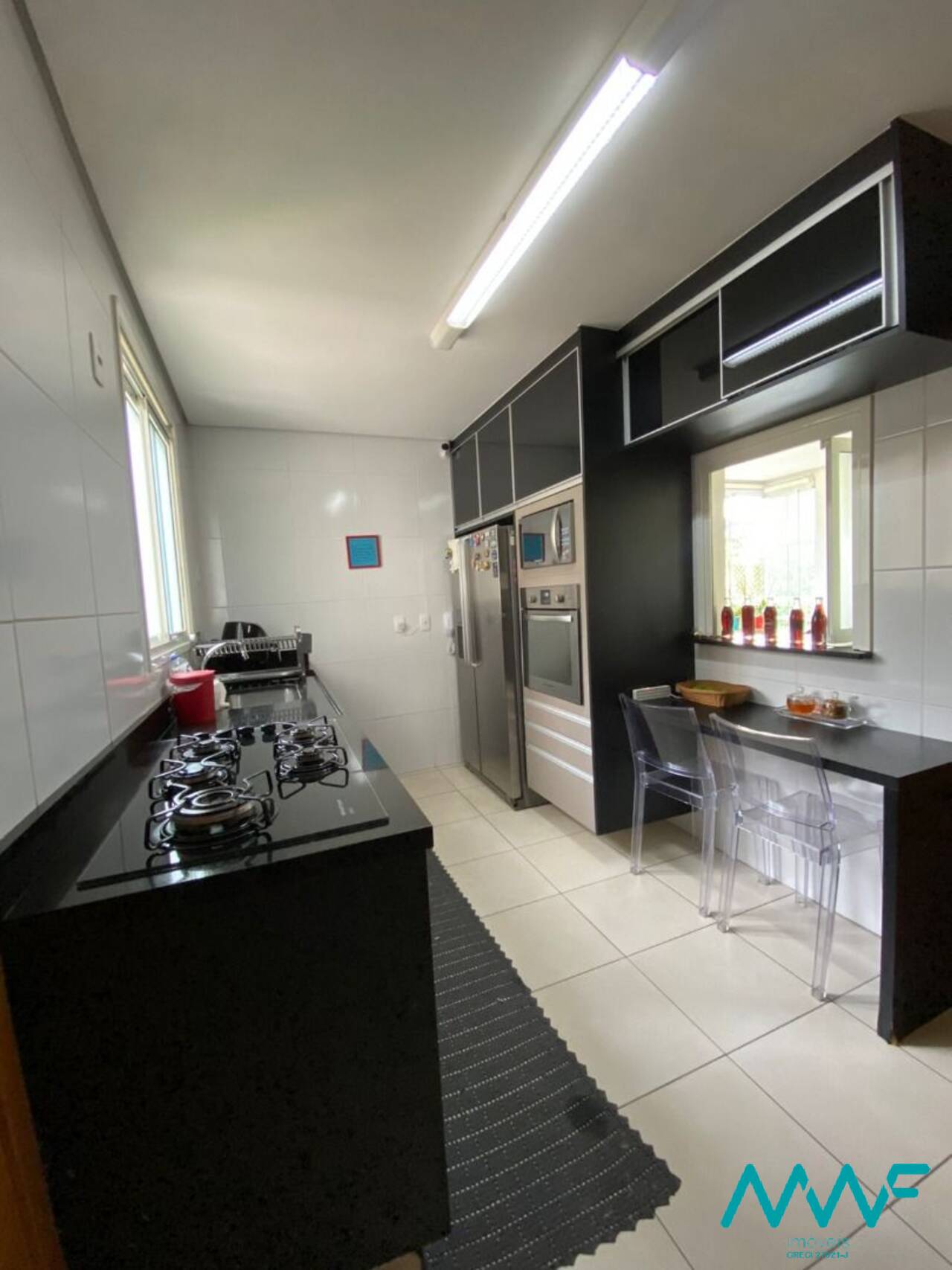 Apartamento à venda com 3 quartos, 123m² - Foto 8