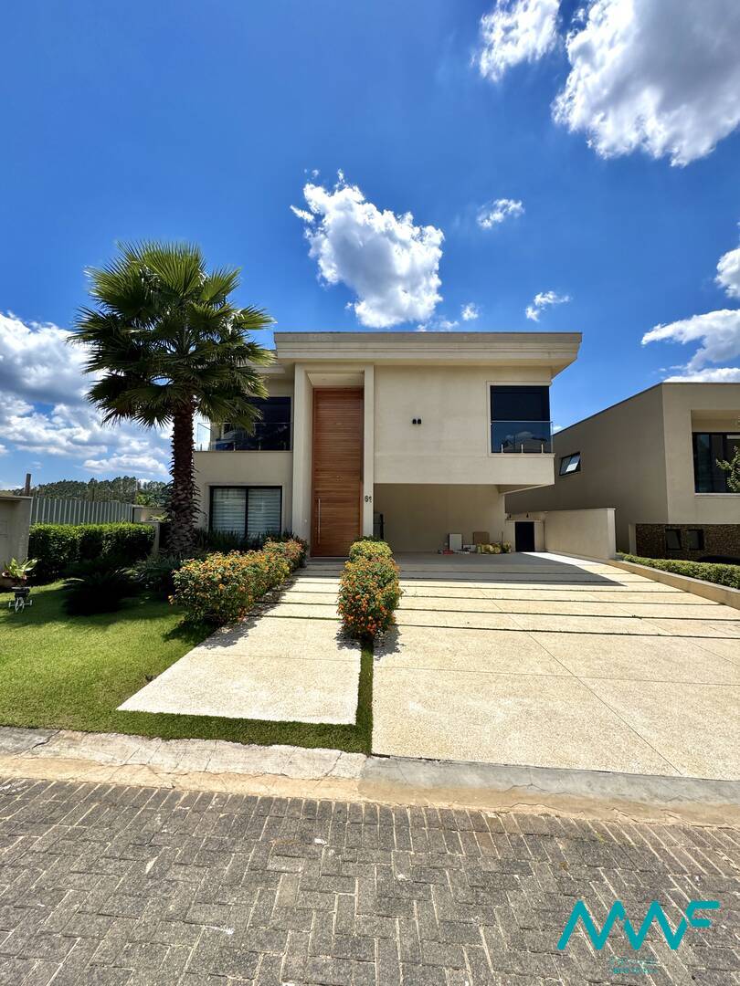 Casa de Condomínio à venda com 4 quartos, 457m² - Foto 2