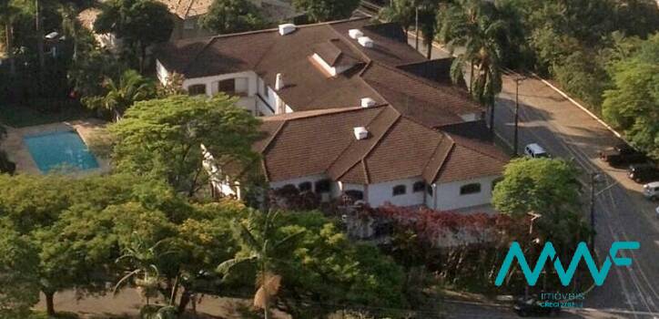 Casa de Condomínio à venda com 8 quartos, 1760m² - Foto 3